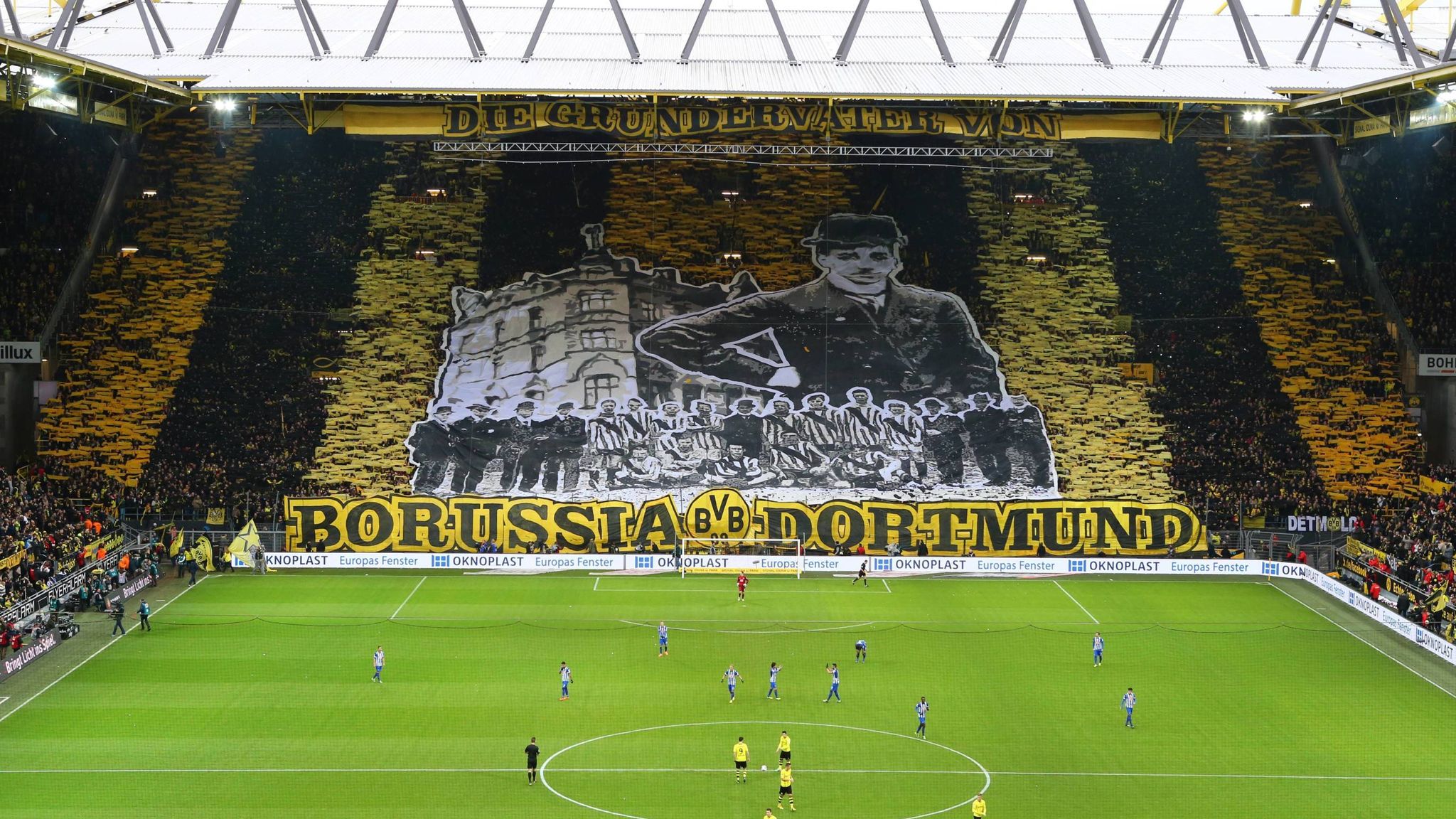 BVB feiert Wunder gegen Malaga in der Champions League mit legendärer ...