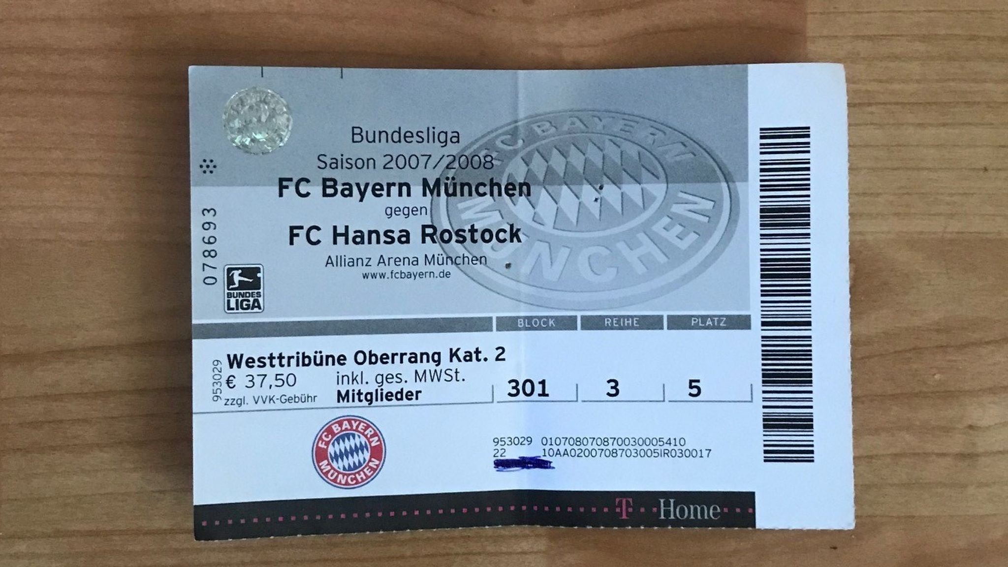 FC Bayern News: FCB Stellt Ab 2021/22 Auf Digitale Tickets Um | Fußball ...