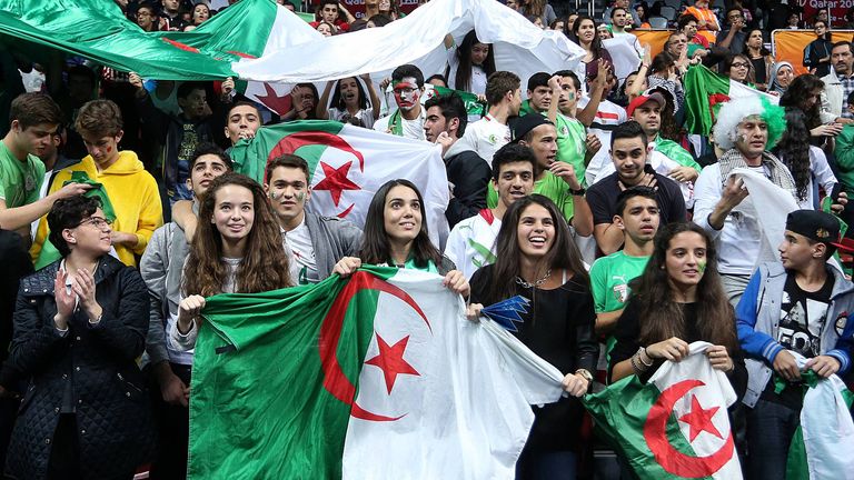 Algerien – Auch der Bronzemedaillengewinner der Afrikameisterschaft 2020 ist in Ägypten mit von der Partie. Die Algerier gelten als eines der stärksten afrikanischen Teams.