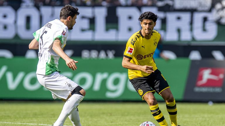 Platz 5: Borussia Dortmund an Borussia Mönchengladbach - Mahmoud Dahoud (r., 12 Mio.),...