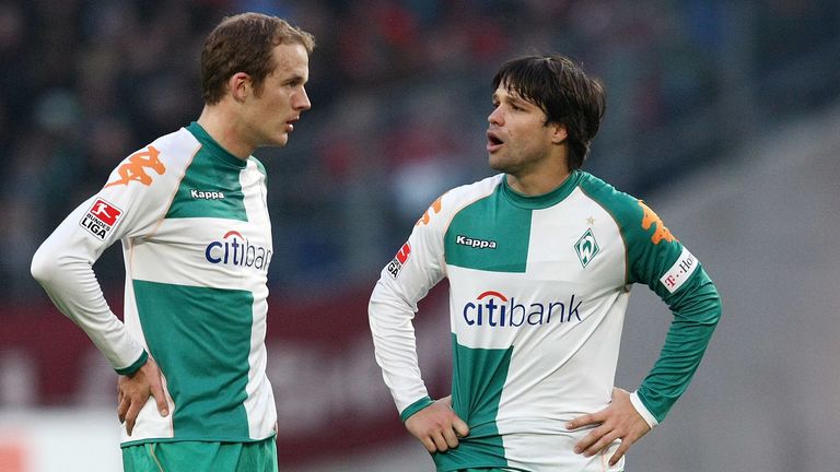 Saison 2007/08: Erneut ist Bremen Diego bester Torvorlagengeber der Liga (zehn Assists). Hinter dem Brasilianer landen Tamas Hajnal (Karlsruher SC) und Marcelinho (VfL Wolfsburg) - mit jeweils neun Assists.