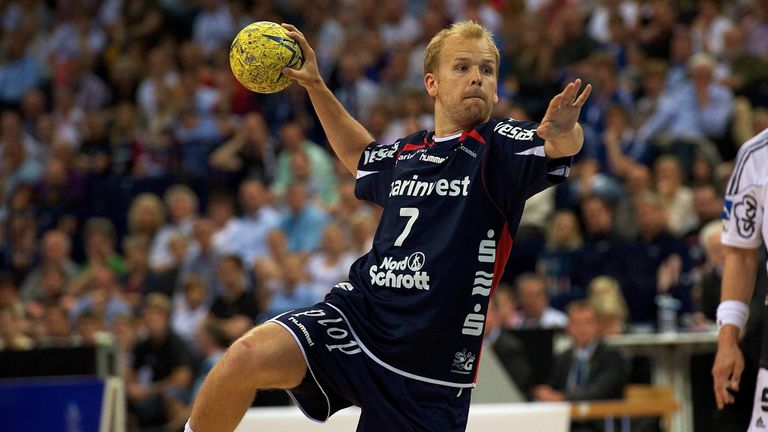 2011: Anders Eggert (SG Flensburg-Handewitt) – Der ehemalige Flensburger war und ist für seine Coolness beim Strafwurf bekannt. In der Saison 2010/2011 erzielte er ganze 248 Tore, 132 darunter vom Siebenmeterpunkt. Das bedeutete Torschützenkönig!