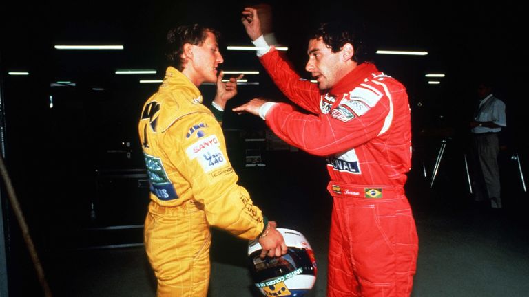 Weltmeister Senna 1992 in Hockenheim mit dem jungen Michael Schumacher. Drei Saisons fuhren die beiden Legenden gemeinsam in der höchsten Rennklasse.