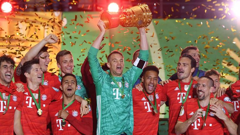 2019: Bayern steht erneut im Pokalfinale, dieses Mal trainiert Ex-Frankfurt Trainer Niko Kovac den deutschen Rekordmeister. Das Finale gegen RB Leipzig gewinnen die Bayern mit 3:1. Arjen Robben und Franck Ribery erhalten zum Abschied ihre letzten Spielminuten.
