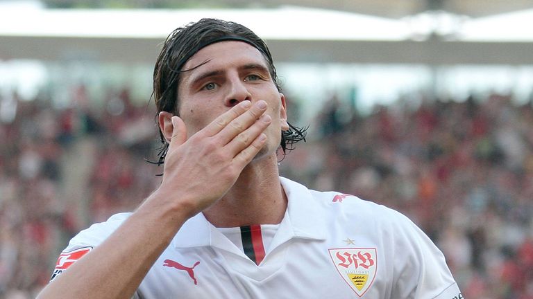 Mario Gomez - Auch ihm gelangen in seiner Bundesliga-Karriere zwei Viererpacks. Für die Bayern traf er 2011 beim 7:0 gegen Freiburg vier Mal. Auch für den VfB konnte der Stürmer in einem Spiel vier Tore erzielen: beim 4:1 gegen die Wolfsburg 2009.