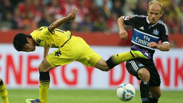 PLATZ 1: Hamburger SV (438 Spieler) aus 54 Nationen (13 Niederländer), treffsicherste Nation: Niederlande (101 Tore), Rekord-Ausländer: David Jarolim (257 Einsätze)