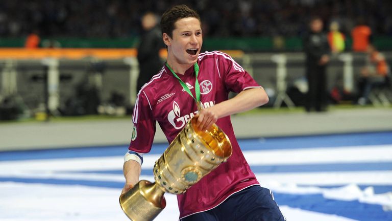 ANGRIFF - Julian Draxler (Paris Saint-Germain): Ab  2001 durchlief der variable Offensivmann alle Jugend-Teams. In seinem ersten Profi-Jahr 2011 holte er den Pokal mit den Schalkern. Der Abgang nach Wolfsburg vier Jahre später ein schwerer Schlag.