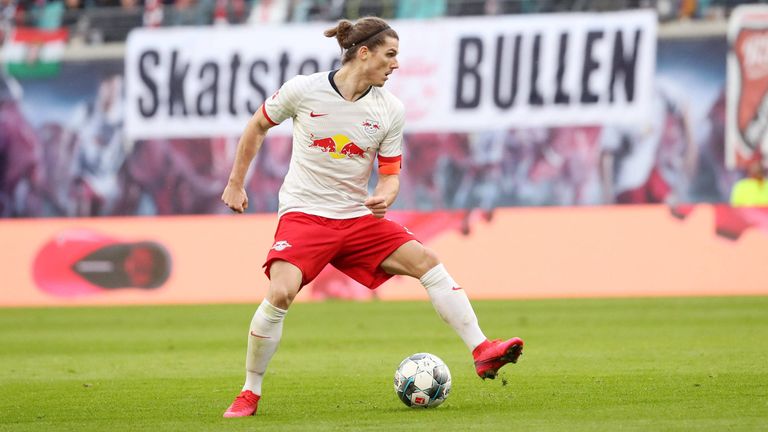 Zentrales Mittelfeld - Marcel Sabitzer (8 Tore): Die Spezialität des Österreichers sind Distanzschüsse. Mit fünf Treffern außerhalb des Sechzehners zieht der Spielmacher von RB Leipzig nur gegen Lionel Messi (8) als Mittelfeldspieler den Kürzeren.