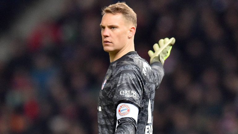 Manuel Neuer ist über den FC Bayern verärgert.