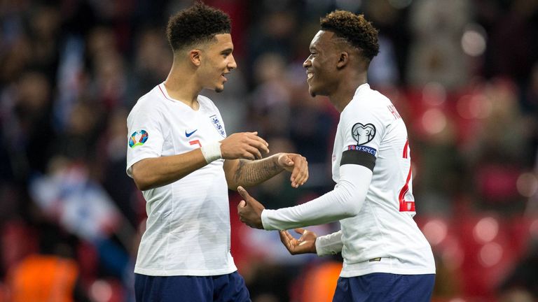 ENGLAND: Hinter Jadon Sancho mit einem Marktwert von 139 Mio. € klafft eine große Lücke. Mit großem Abstand folgen Callum Hudson-Odoi (53 Mio. €), Dwight McNeil (33), Ryan Sessegnon (33) und Mason Greenwood (32).