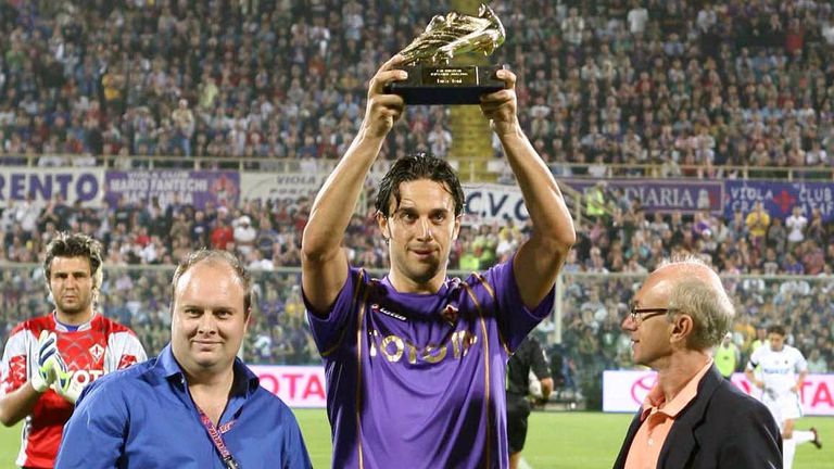 Luca Toni holt 2005/06 mit dem AC Florenz den Goldenen Schuh Europas. Der Ex-Münchner erzielt 31 Tore.