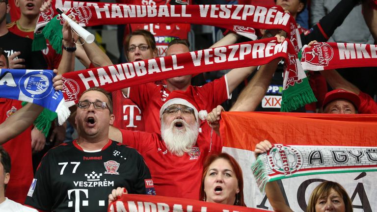 Platz 10: Veszprem Arena (Telekom Veszprem) - Nur gut ein Jahr brauchte man, um die ungarische Arena, die hauptsächlich für Handball- und Basketballveranstaltungen genutzt wird, fertigzustellen. Sie fasst maximal 4.700 Sportfans.