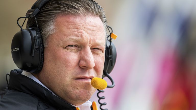 McLaren-Chef Zak Brown sieht die Formel 1 in Gefahr.
