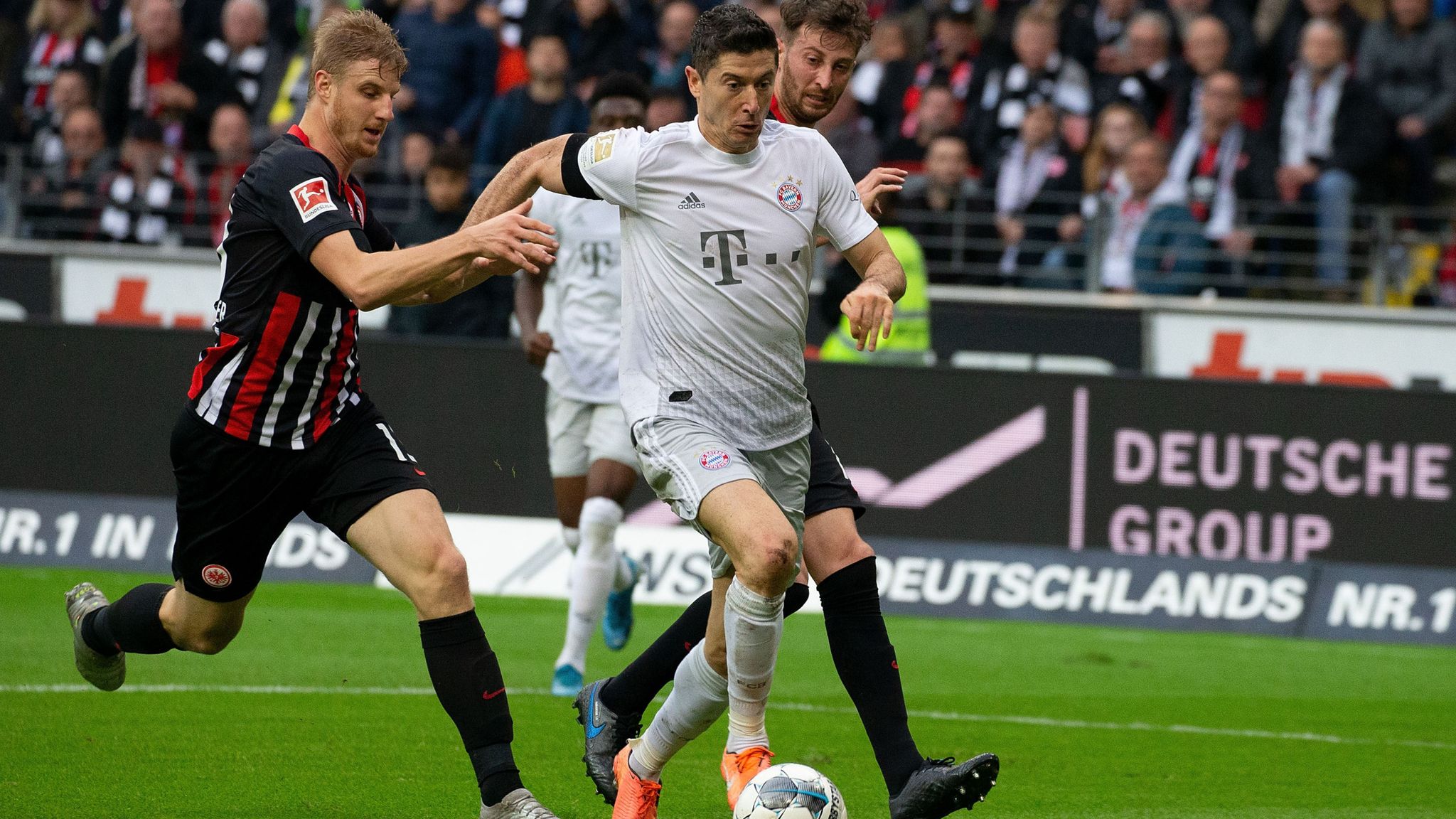 FC Bayern gegen Eintracht Frankfurt live im TV & Stream