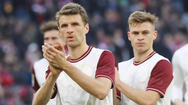 FC Bayern München & Manchester City -  Vor ein paar Jahren hätte man die Bayern noch mit Man Utd verglichen. Doch aufgrund der Dominanz der letzten Jahre und der Star-Ensembles in ihren Reihen, passt zum Rekordmeister Man City äußerst gut.