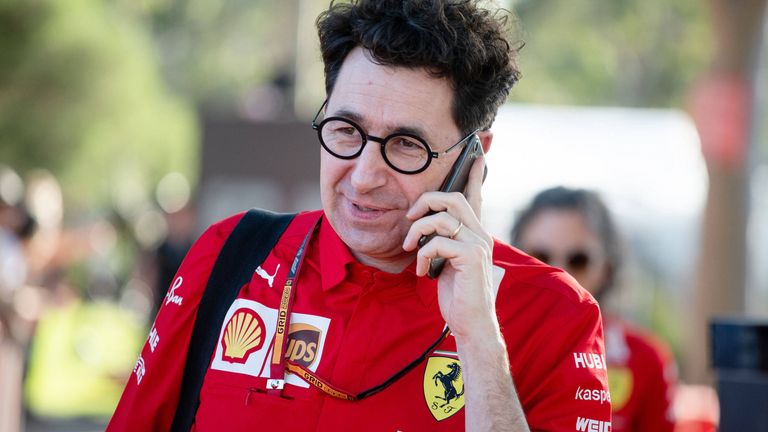 Mattia Binotto bestätigt, dass Ferrari sich mit der Indycar-Serie beschäftigt.