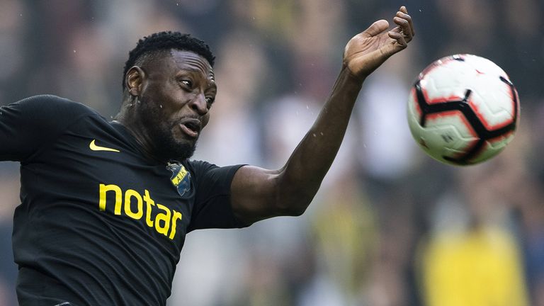 Chinedu Obasi erhebt schwere Vorwürfe gegenüber dem nigerianischen Fußballverband. 