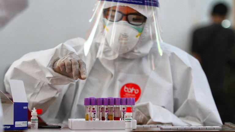 Die Spieler werden regelmäßig getestet.