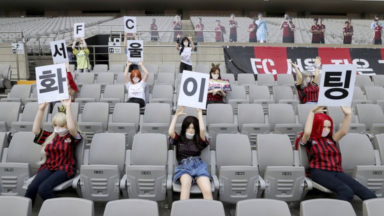 Diese "Fans" des FC Seoul sorgten für einen Aufschrei in Japan.