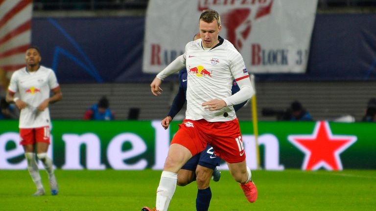 Lukas Klostermann verlängert vorzeitig bei RB Leipzig.