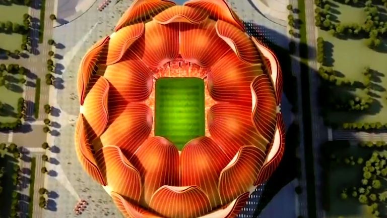 Es sieht nämlich aus wie eine Blume. 100.000 Zuschauer sollen in der neuen Arena von Guangzhou Evergrande Platz finden (Quelle: youtube@tfc).