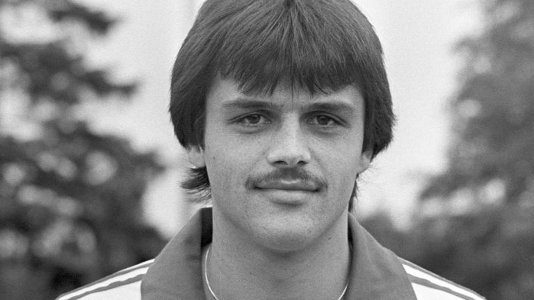 Dieter Kramer (Hamburger SV, Saison 1981/82): zwei Einsatzminuten. 