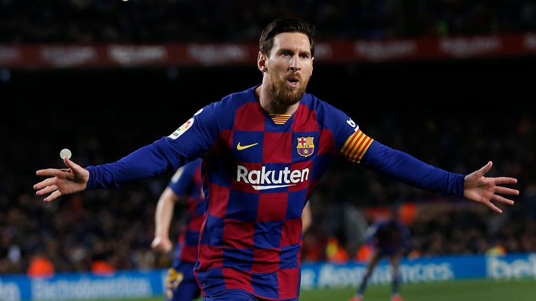 Argentiniens Edeltechniker Lionel Messi ist für Gündogan der Größte auf seiner Position. Der sechsfache Weltfußballer kommt auf 478 Spiele für Barca und gewann mit den Katalanen viermal die Champions League sowie zehn spanische Meisterschaften. 