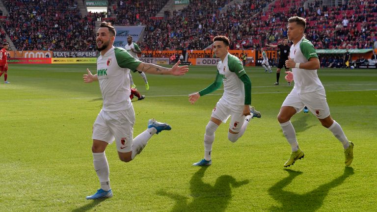 Das schnellste Tor erzielte Marco Richter beim 2-2 des FC Augsburg gegen den FC Bayern (nach 39 Sekunden) am 8. Spieltag (19. Oktober 2019).