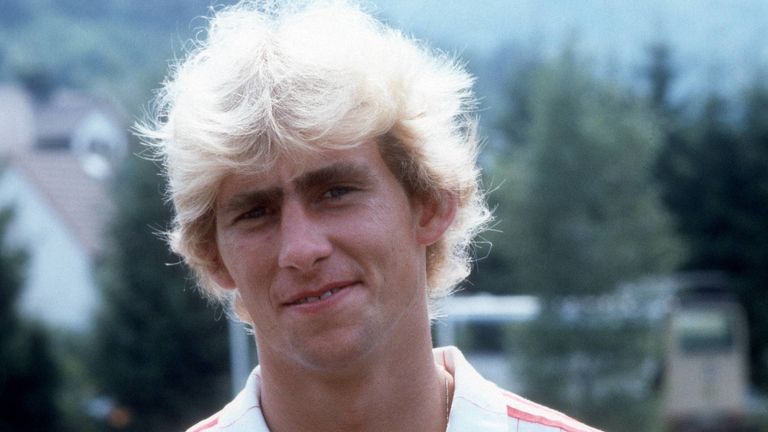 Michael Schmidt (Hamburger SV, Saison 1982/83): neun Einsatzminuten. 