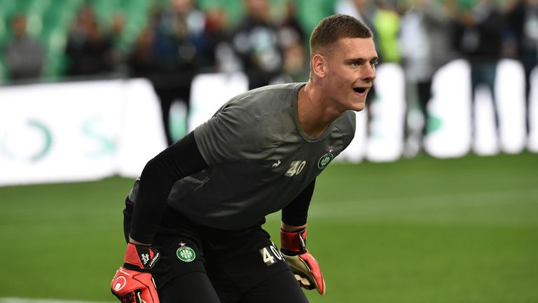 PLATZ 16: Stefan Bajic (AS St.-Etienne, Torhüter): 17 Jahre, neun Monate und zwei Tage. Feierte sein Debüt am 25.09.2019 gegen den FC Metz. 