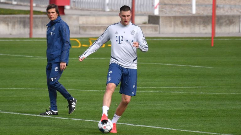 Niklas Süle arbeitet an seinem Comeback beim FC Bayern.
