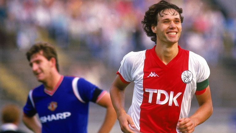 EREDIVISIE: Marco van Basten - 37 Tore (Saison 1985/86) für Ajax Amsterdam