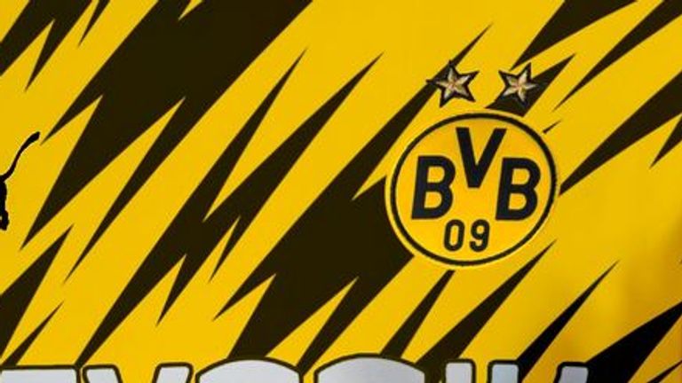 Bvb News Im Blitz Design Neues Trikot Von Borussia Dortmund Offenbar Geleakt Fussball News Sky Sport