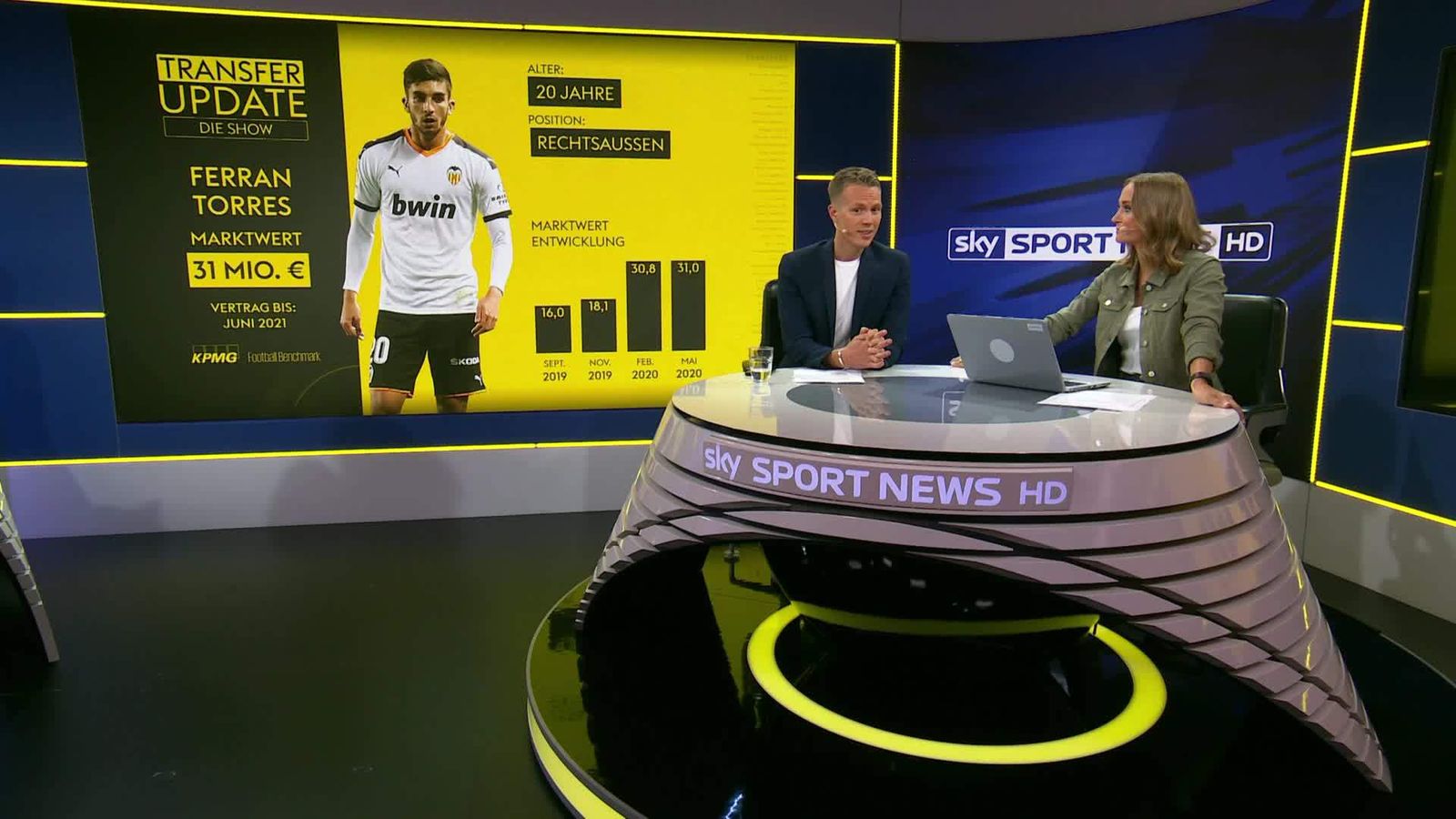 BVB Transfer News: Einigung bei Ferran Torres steht bevor ...