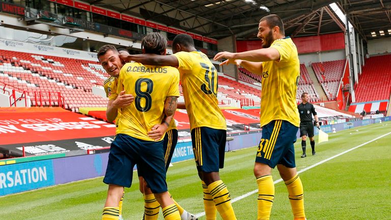Der FC Arsenal steht nach dem 2:1-Zittersieg gegen Sheffield United im FA-Cup-Halbfinale.
