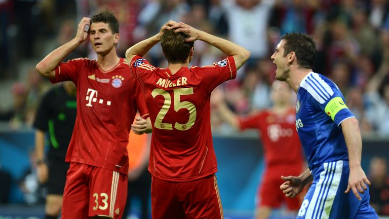 Schmach im "Finale dahoam": 2012 verlor Müller, Torschütze zum 1:0, mit dem FC Bayern das Endspiel in der Königsklasse trotz deutlicher Überlegenheit im Elfmeterschießen – einer der bittersten Momente in der jüngeren Vergangenheit des Rekordmeisters.