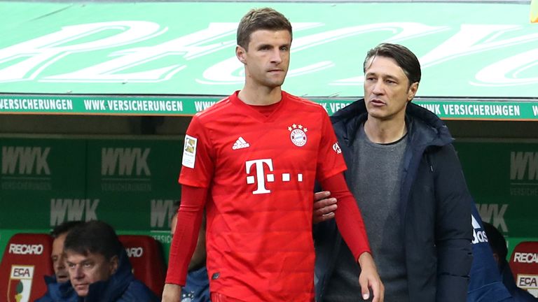 Die aktuelle Saison: Thomas Müller erlebte zwei krasse Gegensätze: Unter Ex-Coach Niko Kovac war er komplett außen vor und nahm meist auf der Bank Platz. Müller spielte sogar mit dem Gedanken, „seinen“ FC Bayern zu verlassen. Dann kam die Wende…