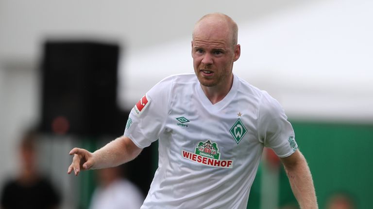 DAVY KLAASSEN (Vertrag bis 2022): Gilt bei einem Abstieg  als Verkaufskandidat Nummer eins. Der Mittelfeldakteur ist ein Spieler mit internationalem Format, der durchaus auf dem Transfermarkt begehrt ist. 