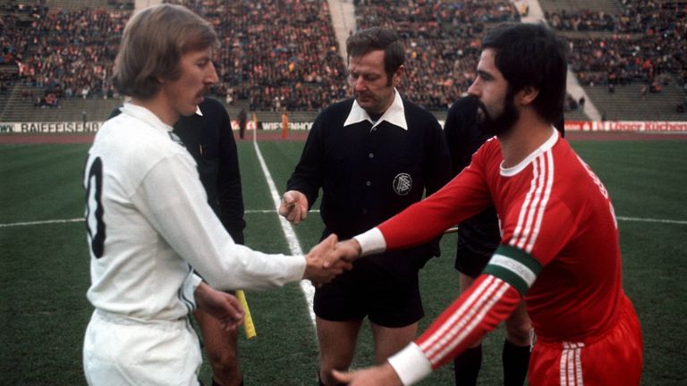 Platz 15: Eintracht Frankfurt - Tore: 86 - Saison 1976/77