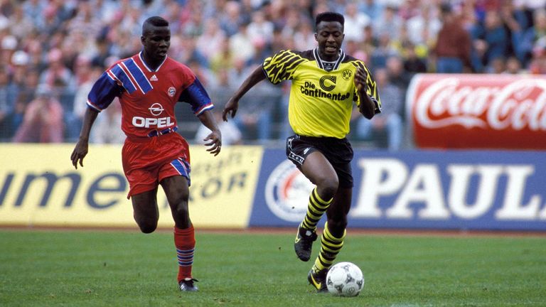 Platz 7: Ibrahim Tanko (re., Borussia Dortmund) am 1. April 1995 - 17 Jahre, 8 Monate und 7 Tage
