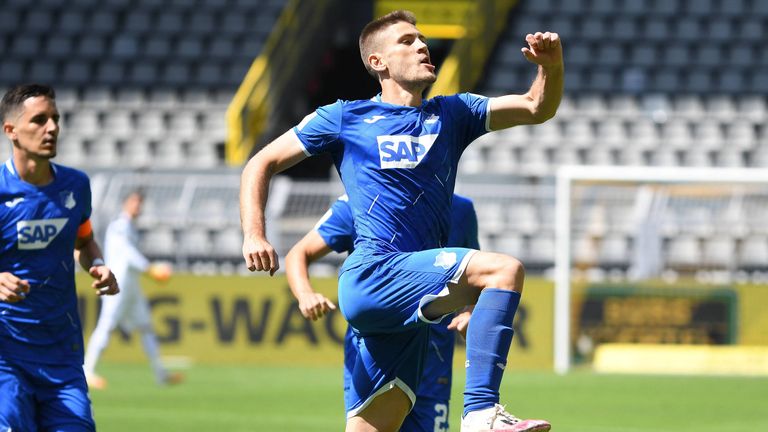 Kramaric erzielt gegen Dortmund vier Tore. 