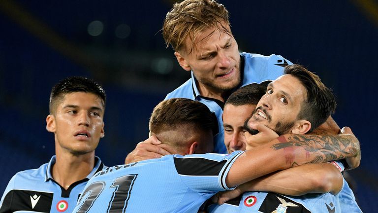 Lazio Rom feiert einen Sieg gegen den AC Florenz.