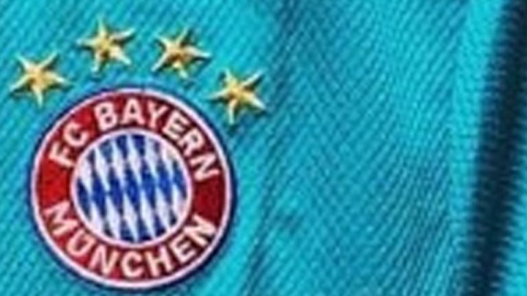 So soll das neue Trikot für Manuel Neuer aussehen (Bildquelle: footyheadline.com).