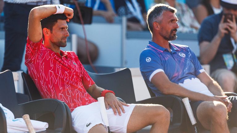Nach Novak Djokovic (l.) wurde auch seit Trainer Goran Ivanisevic (r.) positiv auf das Coronavirus getestet.