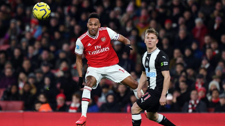 Pierre-Emerick Aubameyang, FC Arsenal: 17 Tore nach 26 Spielen.