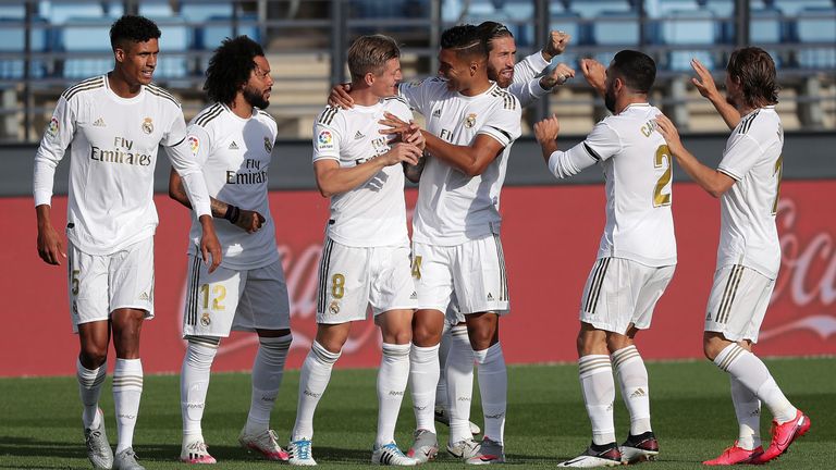 Real Madrid feiert einen Restart-Sieg samt Treffer von Toni Kroos.