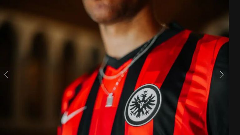 Das neue Heimtrikot von Eintracht Frankfurt (Quelle: Website Eintracht Frankfurt)
