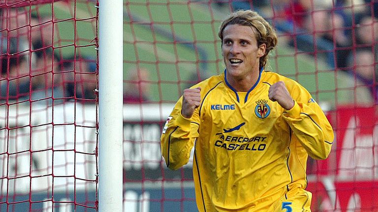 2004/2005: Diego Forlan - FC Villarreal - 25 Tore.