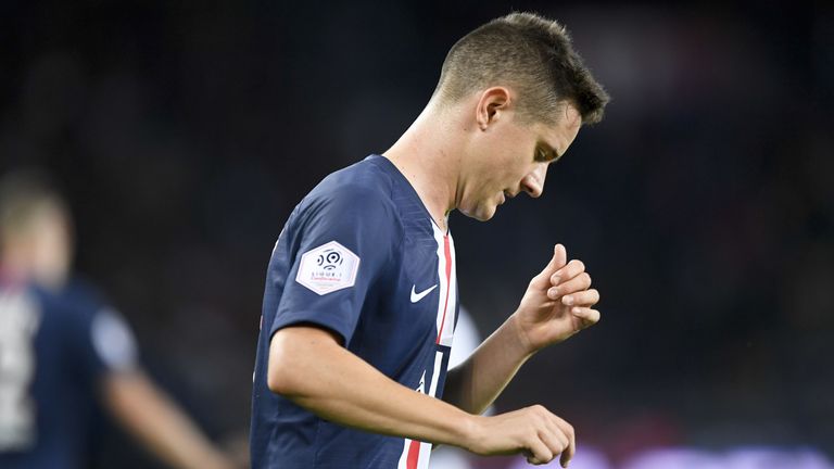 Ander Herrera: Vom Bankdrücker bei Manchester United zum Mitläufer bei PSG – die Vita des erfahrenen Spaniers ist zwar prominent gefüllt, wirklicher Leistungsträger ist er bei acht Einsätzen aber auch in der französischen Hauptstadt nicht.  