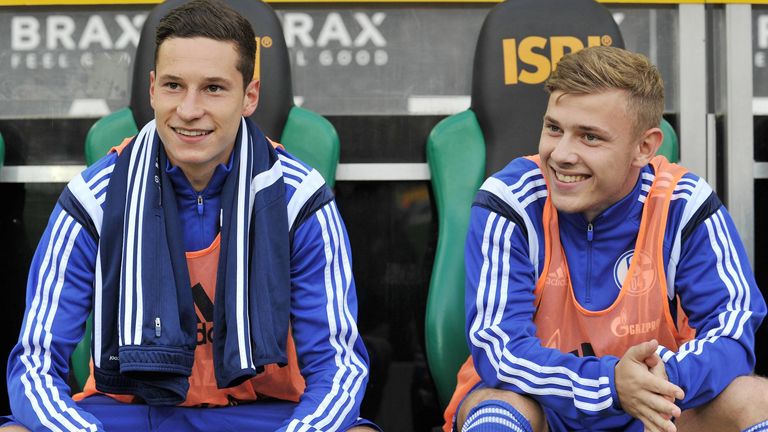 Julian Draxler (l.) und Max Meyer (r.) spielten eineinhalb Jahre zusammen für die Profis des FC Schalke 04.